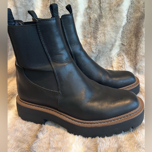 Sam Edelman Laguna Chelsea boot - Picture 5 of 8